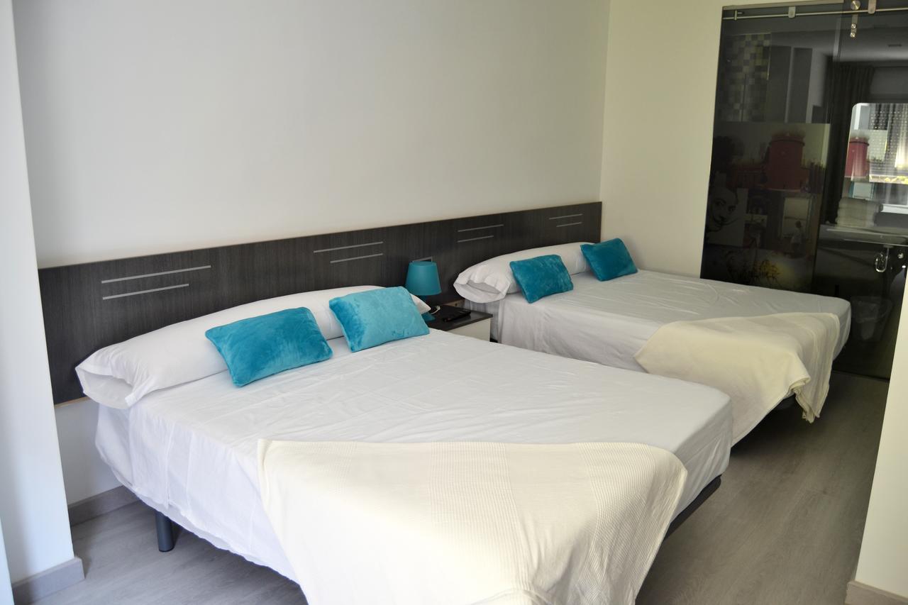 10 * Girona
